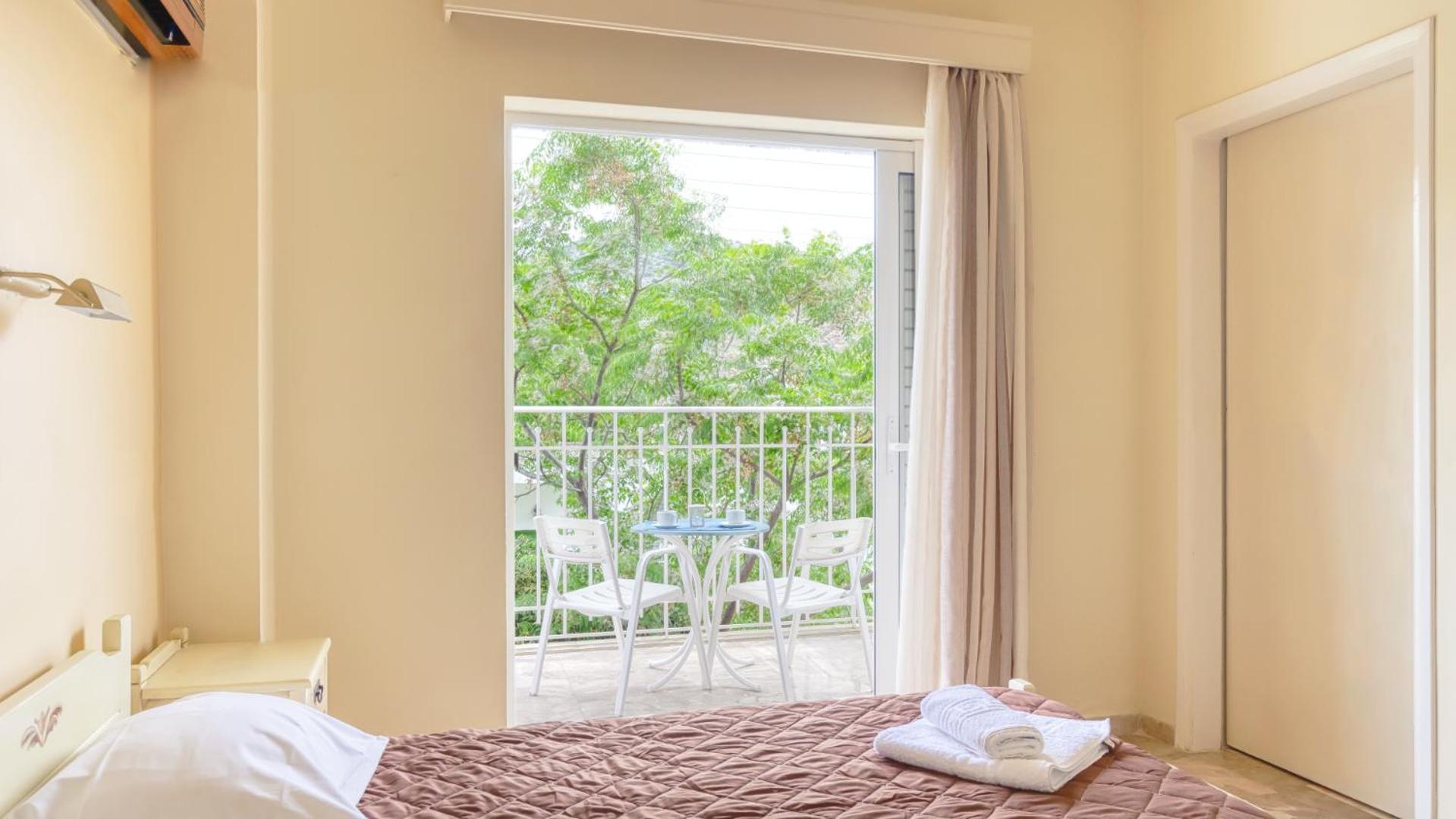 Akrotopi Apartments & Studios Tolo Ngoại thất bức ảnh