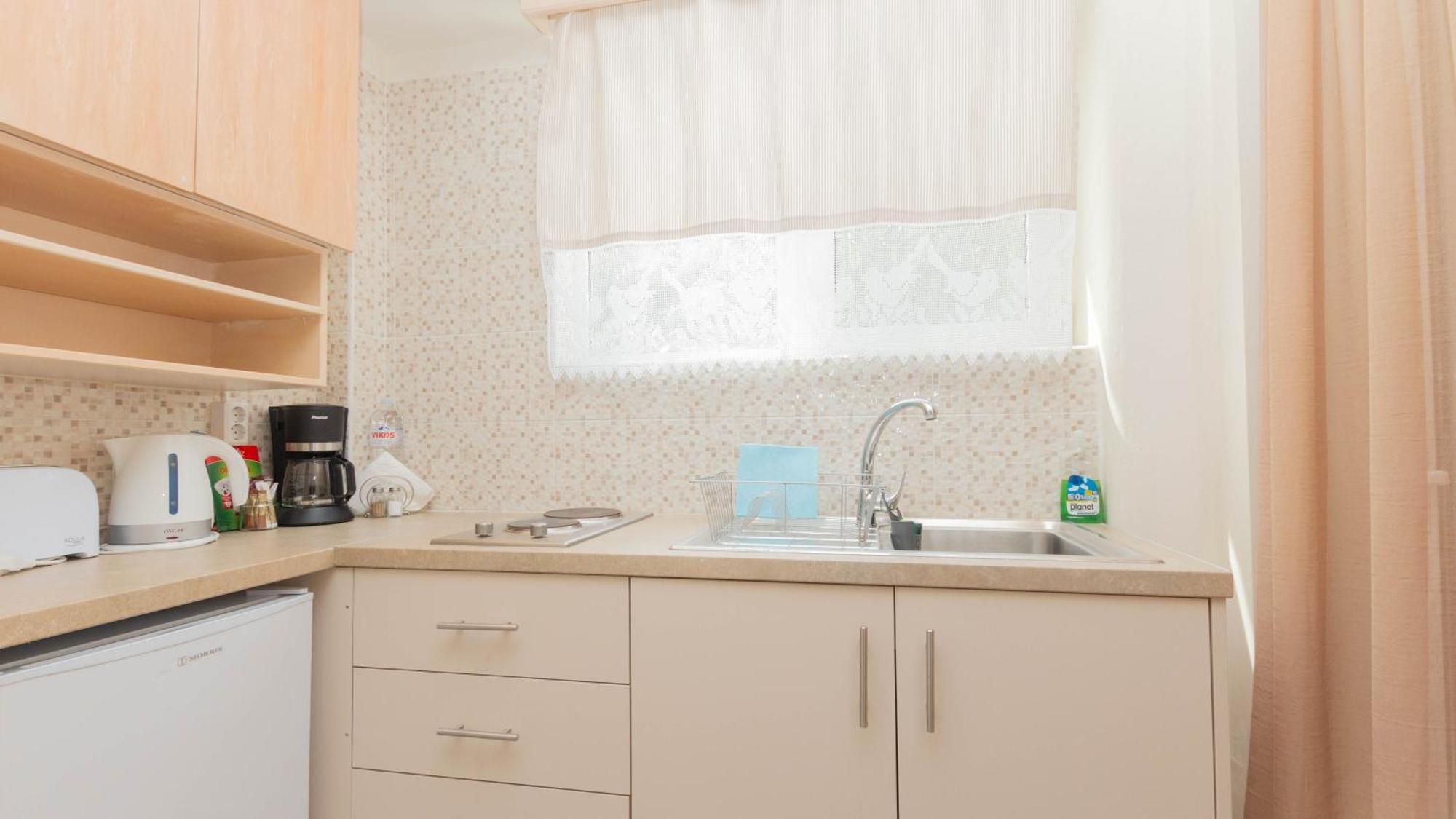 Akrotopi Apartments & Studios Tolo Phòng bức ảnh